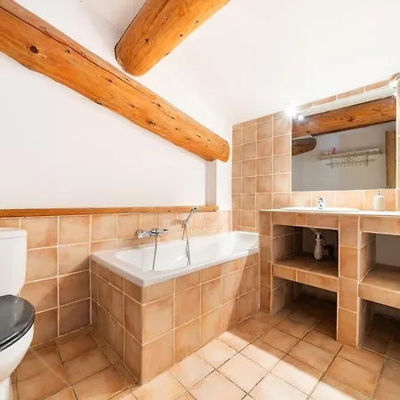 Charmante Carriere Provencale Villa